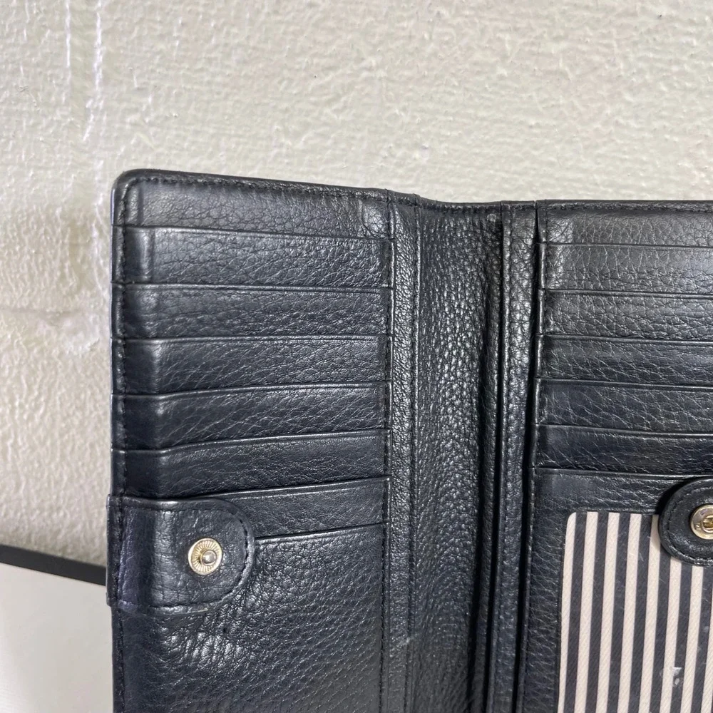 Kate Spade New York Black Pebbled Leather Bifold Continental Slim Wallet